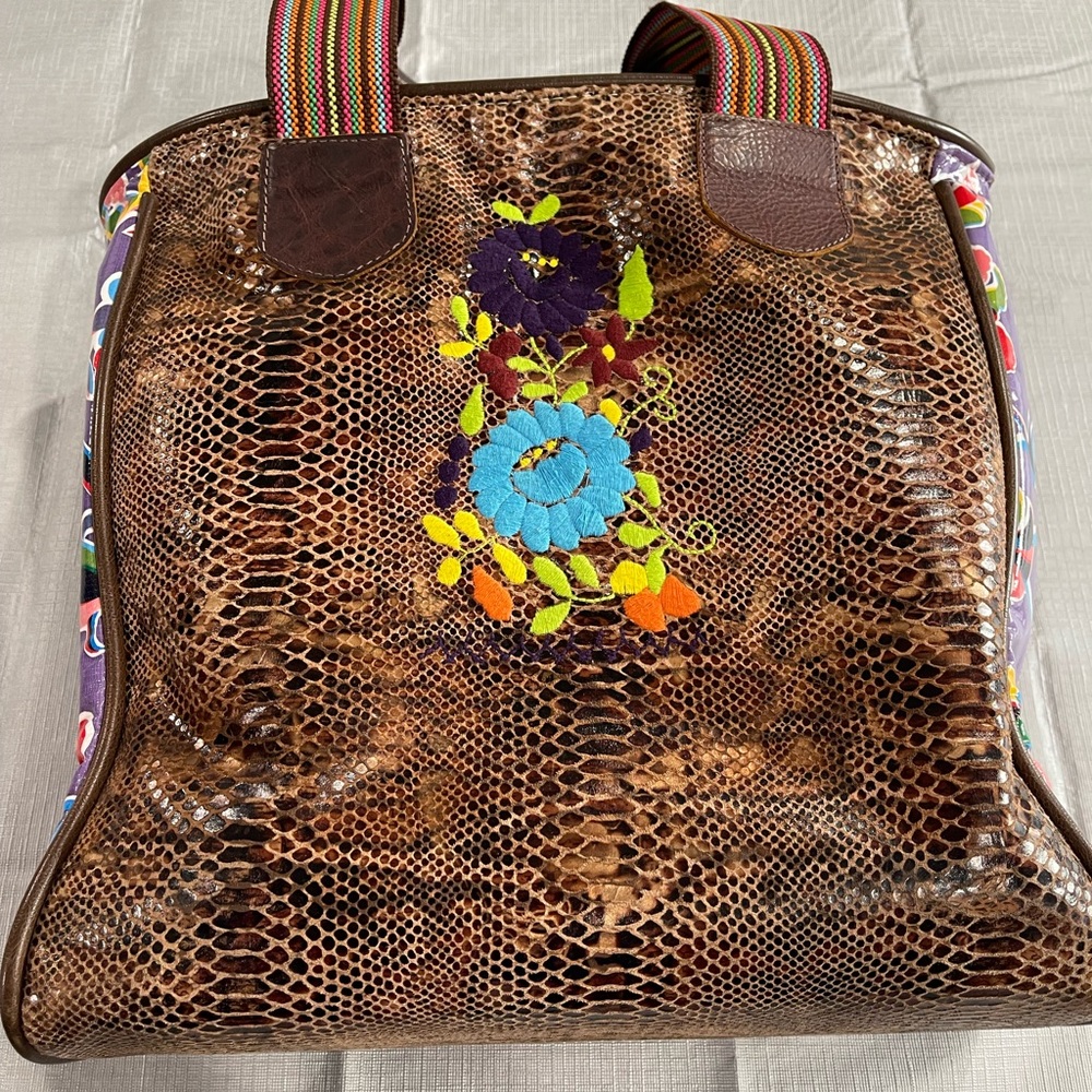 Consuela tote